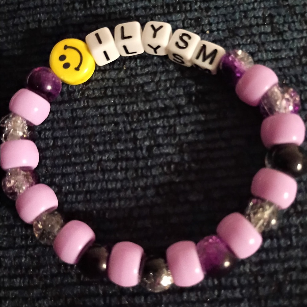 Lilac Beaded Kids Bracelet with Yellow Smiley Accent